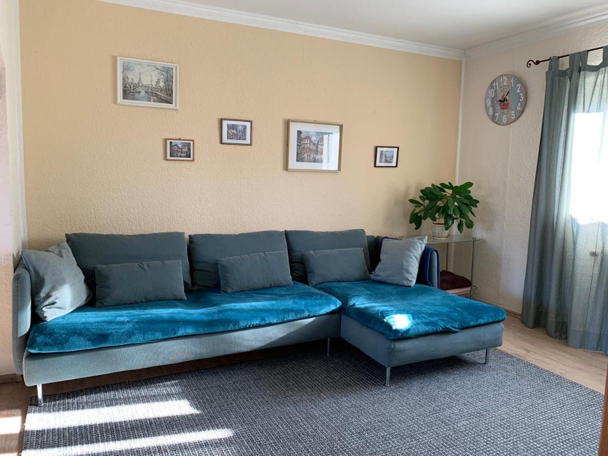 Ferienwohnung Mit Garten In Koeln Bagian luar foto