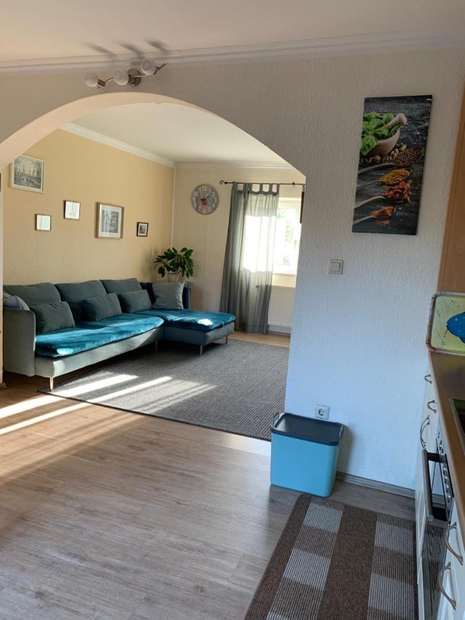 Ferienwohnung Mit Garten In Koeln Bagian luar foto