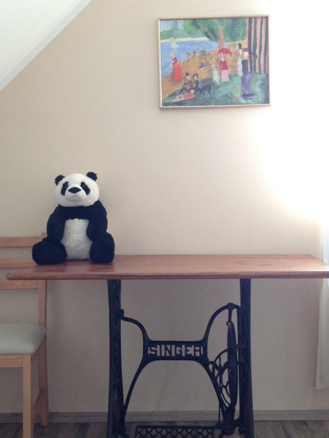 Ferienwohnung Mit Garten In Koeln Bagian luar foto